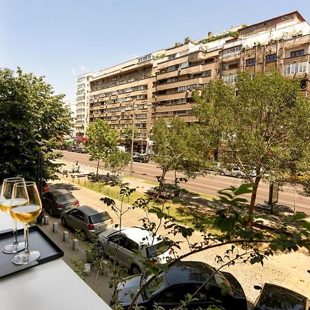 Downtown Oasis: Central Apartments With Cozy Charm Bucareste Exterior foto