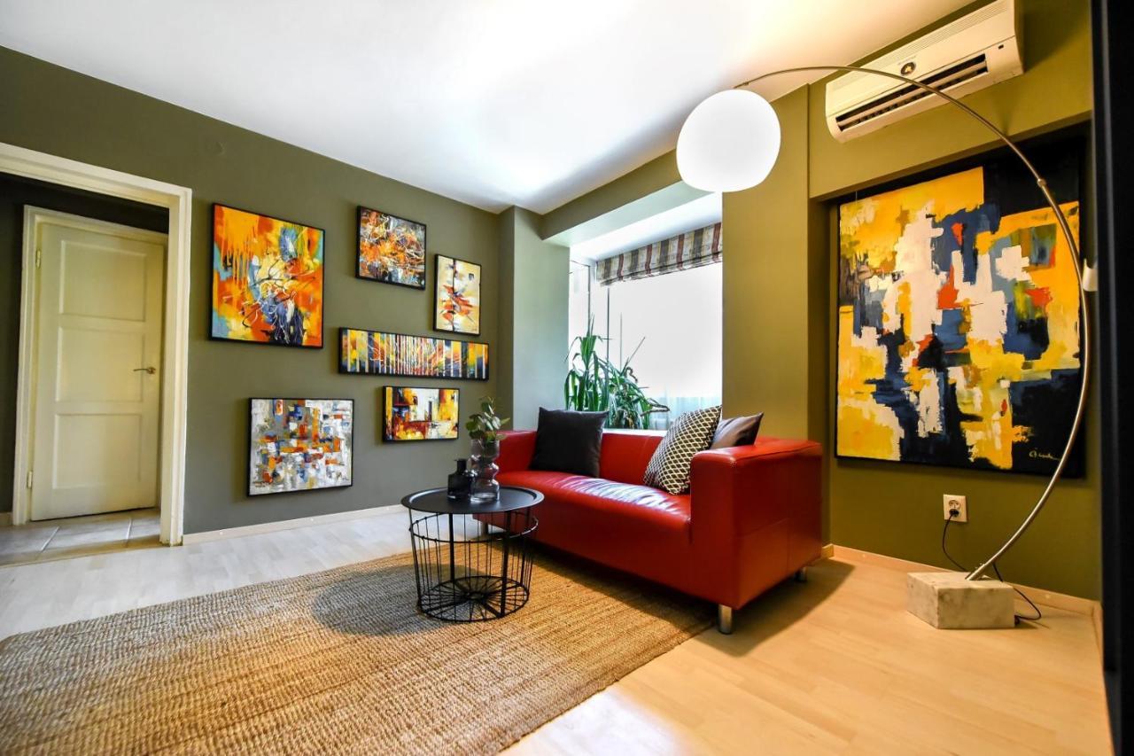 Downtown Oasis: Central Apartments With Cozy Charm Bucareste Exterior foto